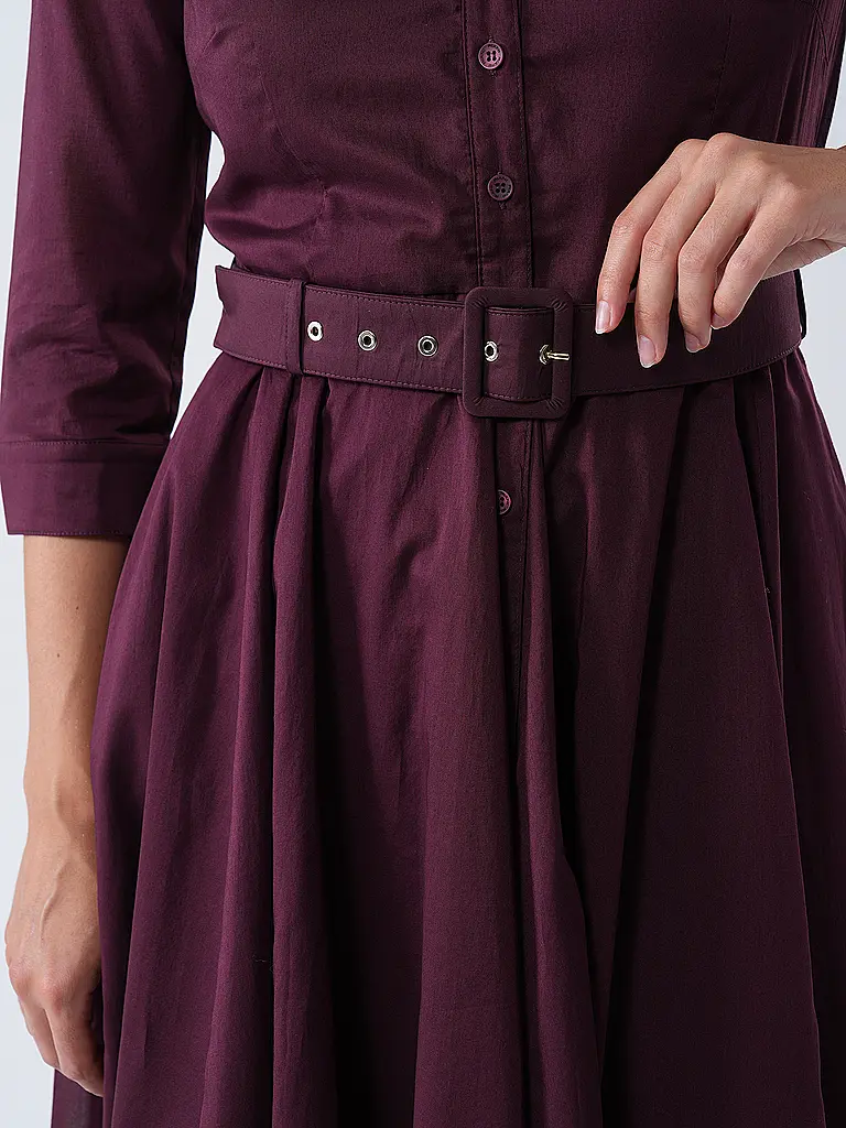 RIANI | Midikleid | dunkelrot
