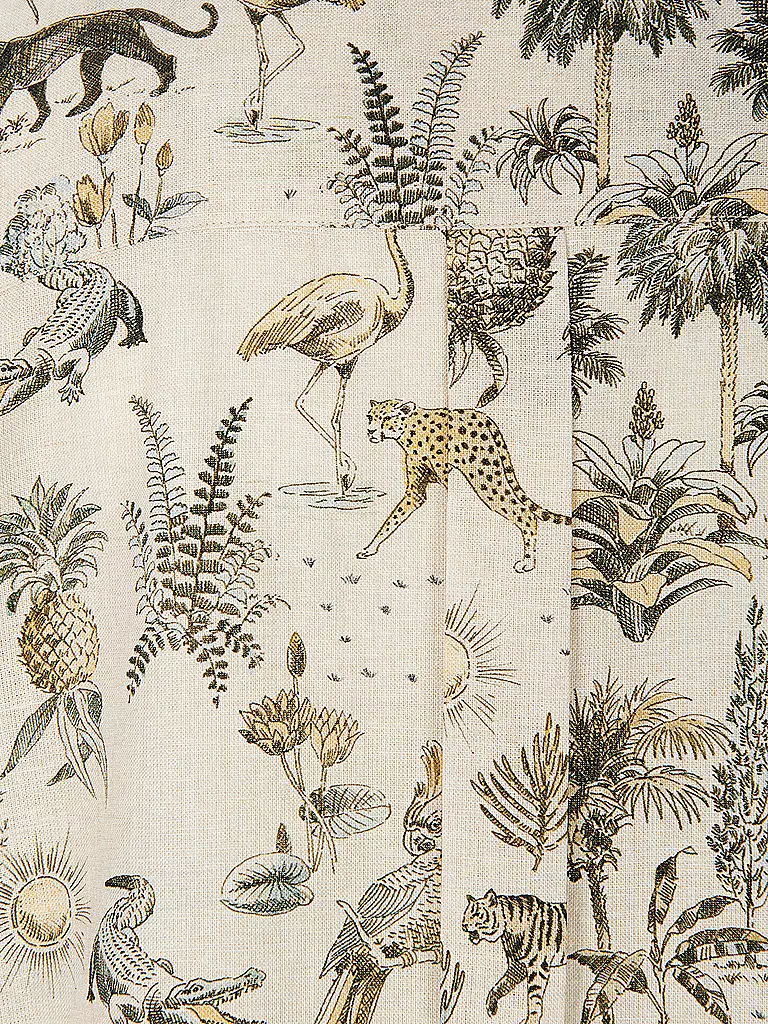 RIANI | Nom du produit: Blouse en lin
Marque: RIANI
Couleur: crème
Catégories: Mode,Femme
Tags: Grandes tailles

Longueur des manches: Manches longues
Matière: Lin
Forme du col: Col chemisier
Motif: Animal,Imprimé
Coupe (vêtement d'extérieur): Regular
Style | Crème