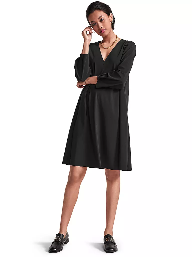 RIANI | Robe | schwarz