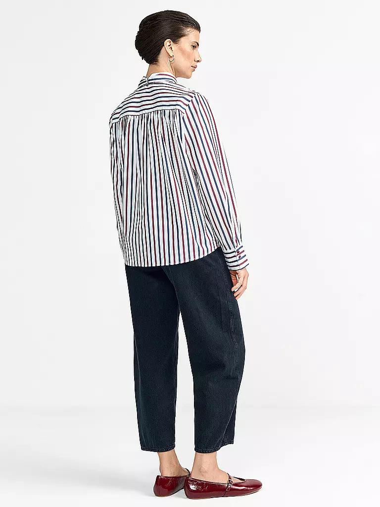 RICH & ROYAL | Blouse

Marque : RICH & ROYAL
Couleur : blanc
Catégories : Mode, Femme
Tags : Conseil mode

Longueur des manches : Manches longues
Matière : Coton
Forme du col : Col chemisier
Motif : Rayures
Coupe (vêtements d'extérieur) : Regular
Style : Glamour
Dé | 