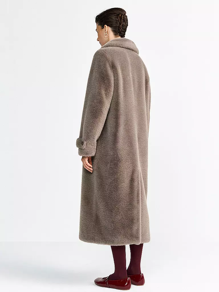 RICH & ROYAL | Manteau en fausse fourrure | 