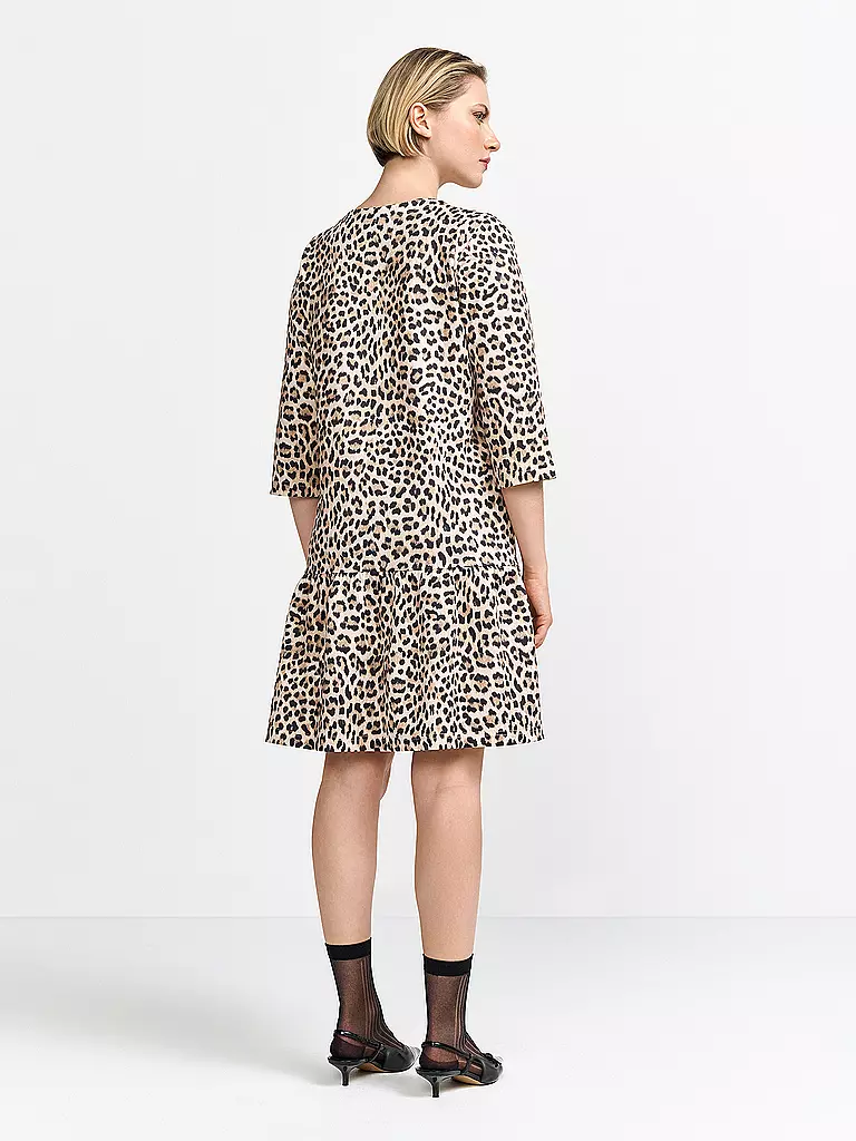 RICH & ROYAL | Minirobe | 