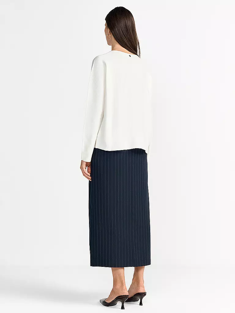 RICH & ROYAL | Pull |