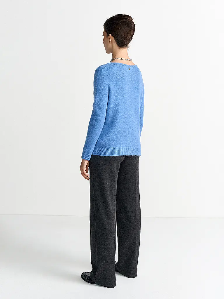 RICH & ROYAL | Pull | 