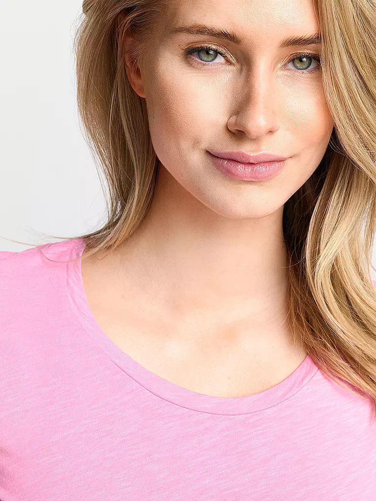 RICH & ROYAL | T-Shirt | Rose