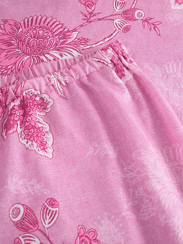 ROESCH | Pyjama
Marque : ROESCH
Couleur : rose
Catégories : Mode, Femmes

Longueur des manches : Manches longues
Encolure : Col en V
Matière : Coton, Modal, Mix
Motif : Fleuri
Longueur (pantalons/jeans) : Longueur 7/8
Hauteur de la taille : Taille moyenne | 