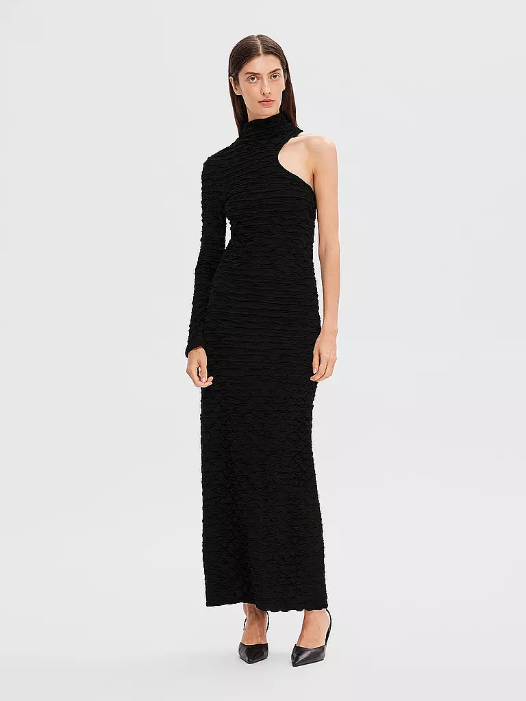 SELECTED FEMME | Robe de soirée
Marque : SELECTED FEMME
Couleur : noir
Catégories : Mode,Femme

Longueur des manches : Manches longues
Matière : Polyester / Polyamide,Stretch
Forme du col : Col montant
Motif : Uni
Coupe (vêtement d'extérieur) : Slim
Style & Occasion | 