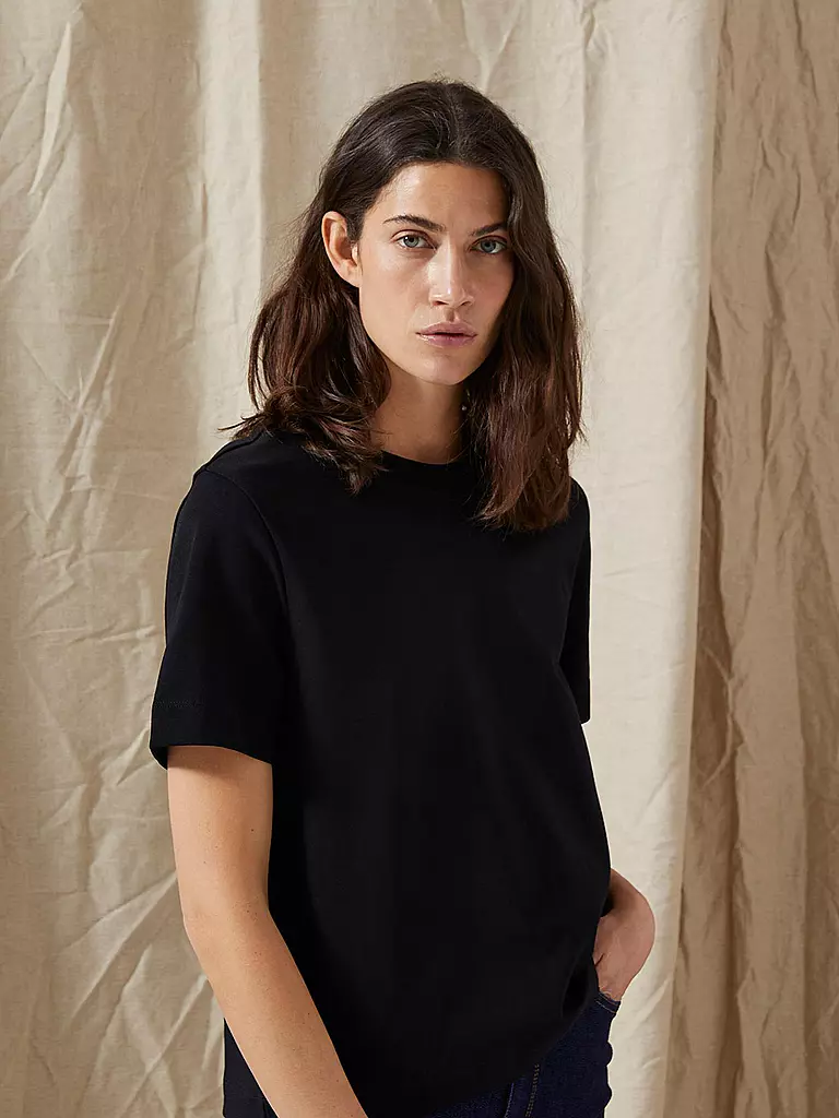 SELECTED FEMME | T-shirt coupe carrée SLFESSENTIAL | schwarz