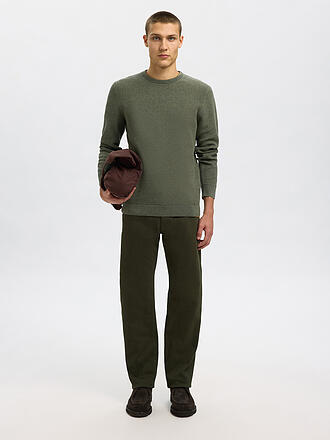 SELECTED | Pull SLHROSS