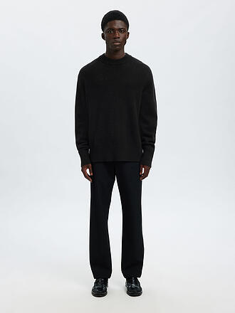 SELECTED | Pull SLHCALLE