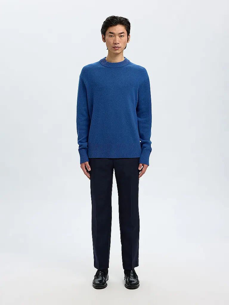 SELECTED | Pull SLHCALLE | Bleu
