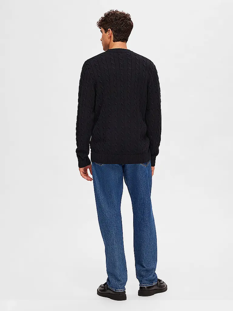 SELECTED | Pull SLHRYAN | 