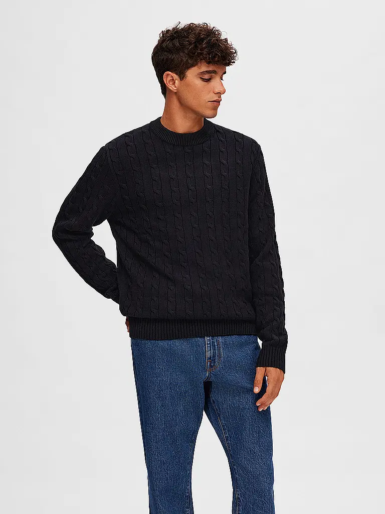 SELECTED | Pull SLHRYAN | 