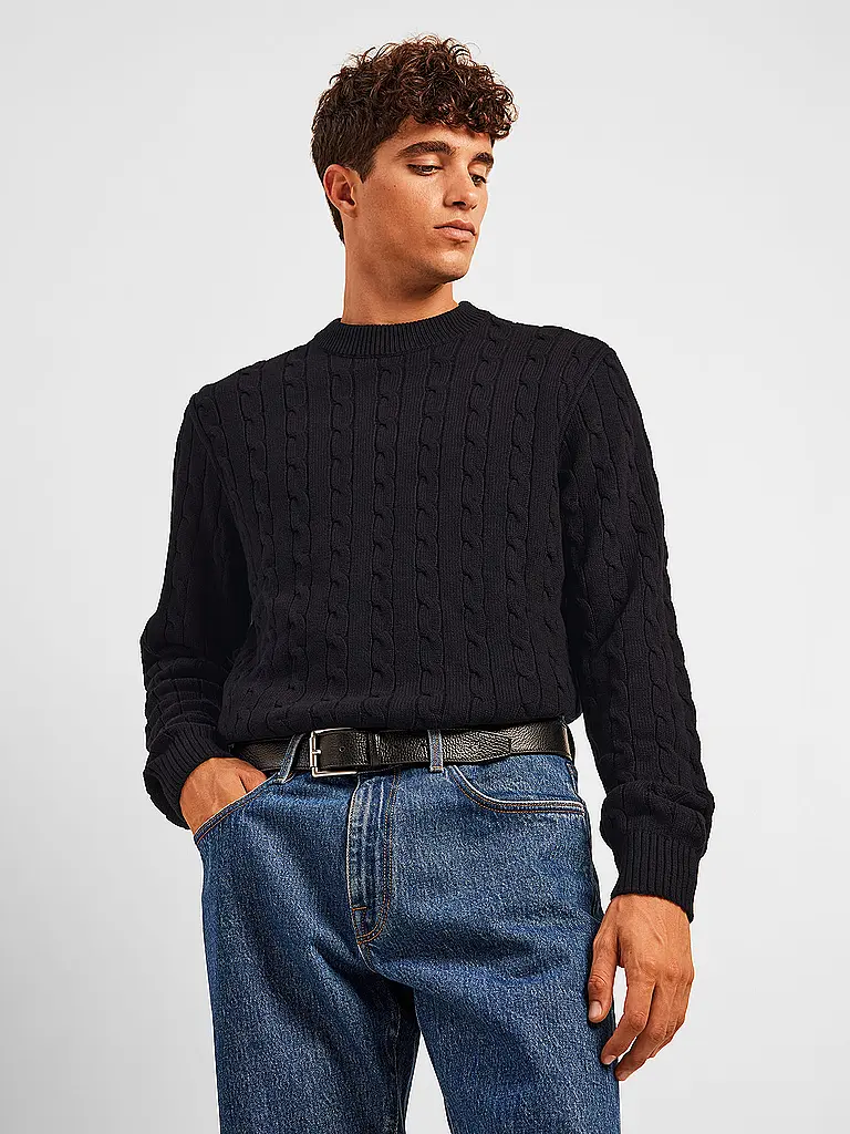 SELECTED | Pull SLHRYAN | 
