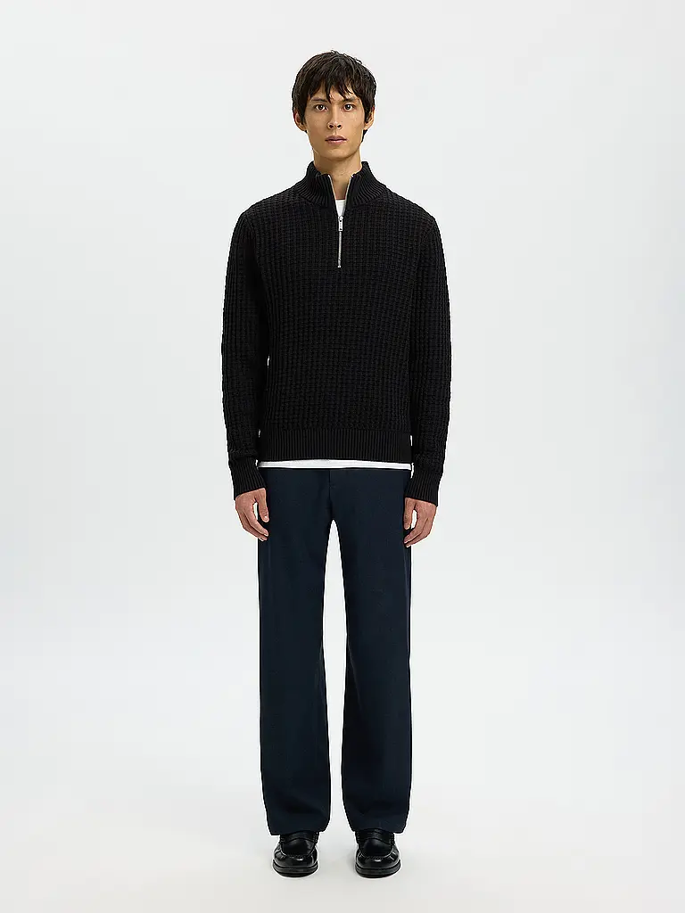SELECTED | Pull Troyer | 