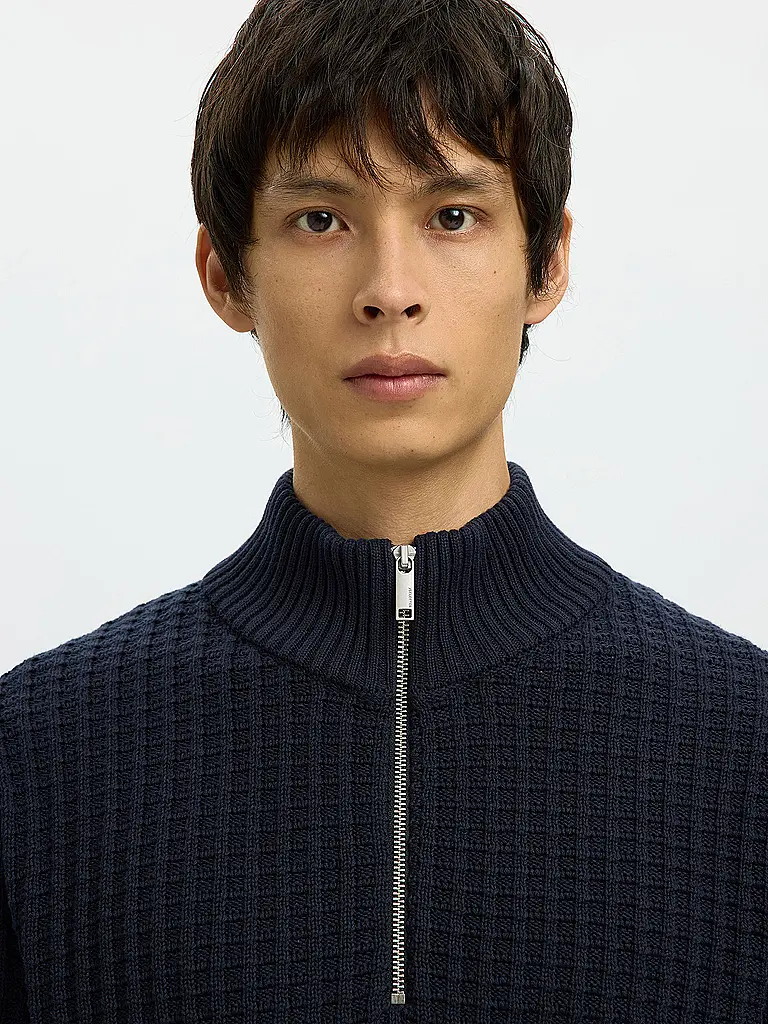 SELECTED | Pull Troyer | blau