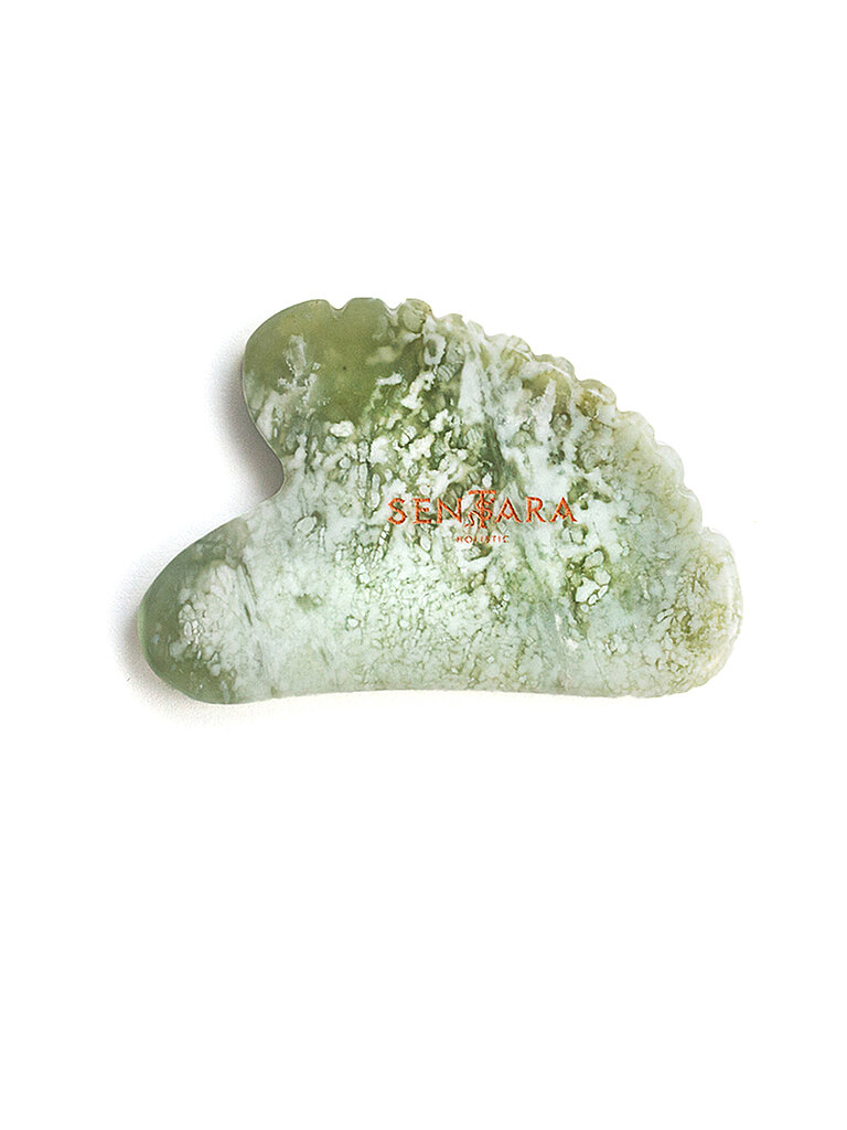 Pierre de massage - Gua Sha cœur avec dents Jade verte vert clair