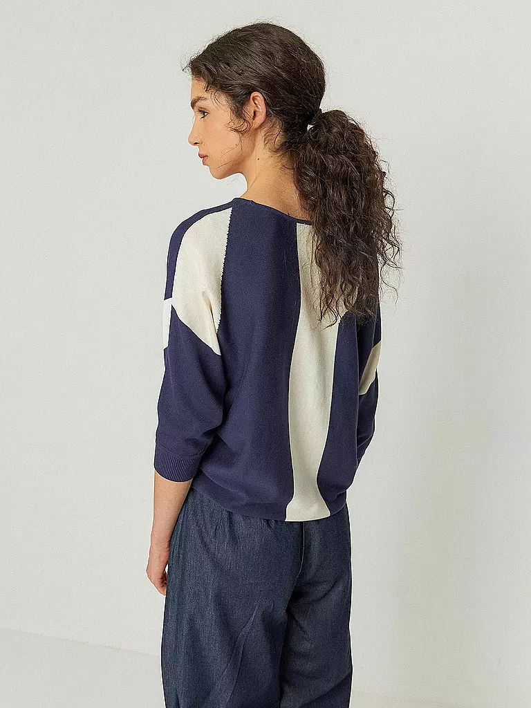 SKFK | Pullover NAIKE | 