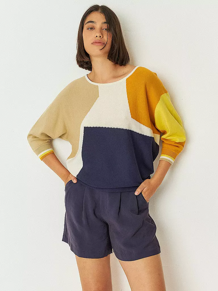 SKFK | Pullover NAIKE | 