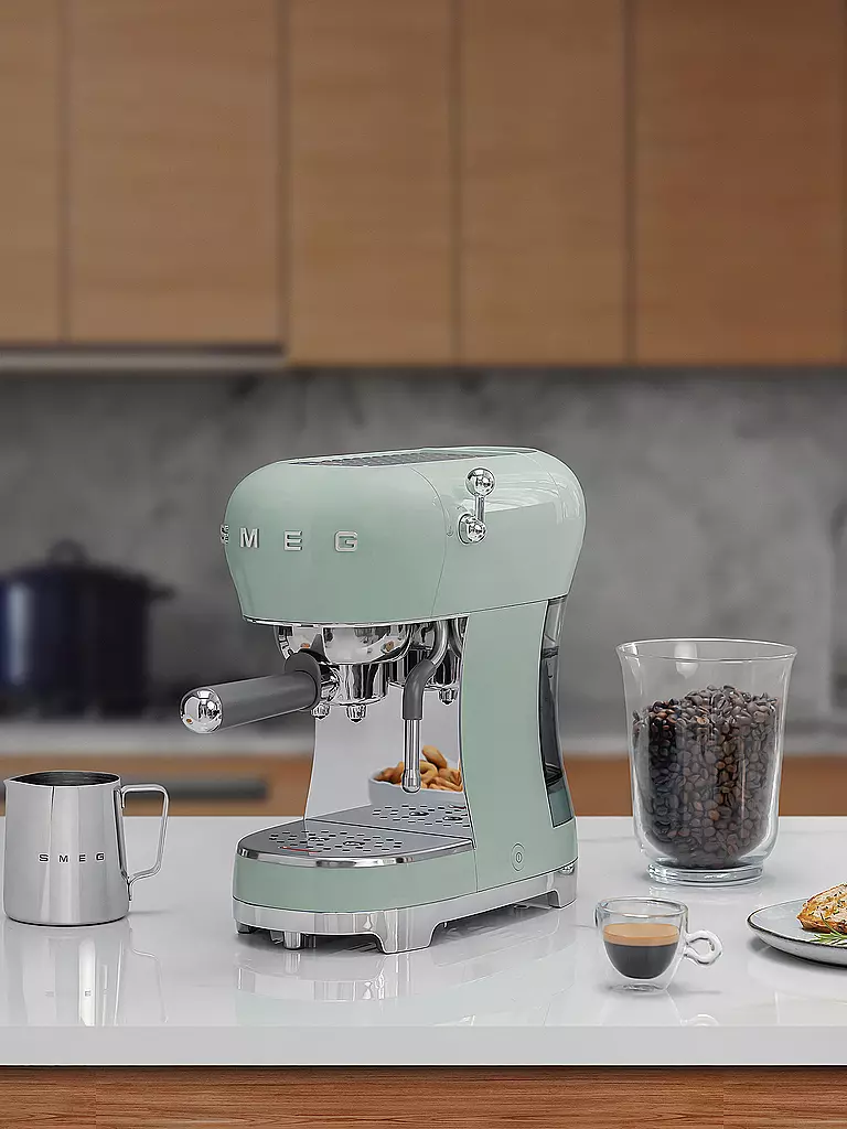 SMEG | Machine à café expresso Style rétro années 50 Vert pastel ECF02PGEU | hellgrün