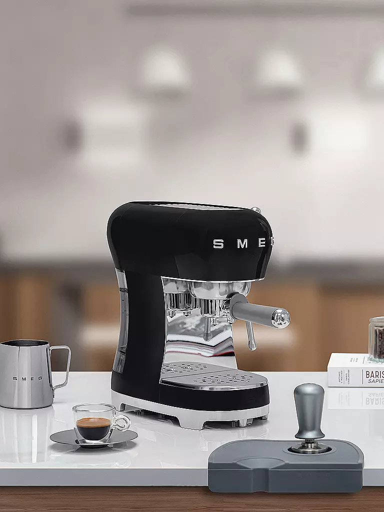 SMEG | Machine à expresso Style Rétro Années 50 Noir ECF02BLEU | schwarz