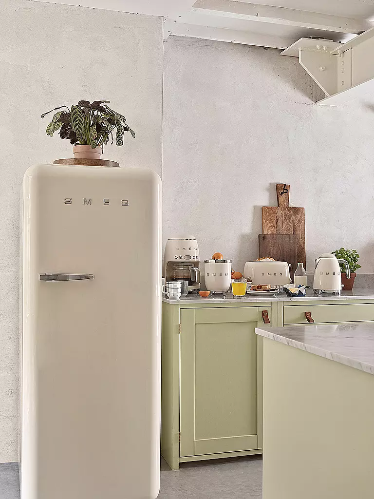 SMEG | Presse-agrumes Style Rétro Années 50 Crème CJF01CREU | Crème