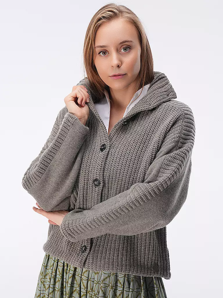STAPF | Gilet trachten en maille coupe décontractée CATERINA | grau