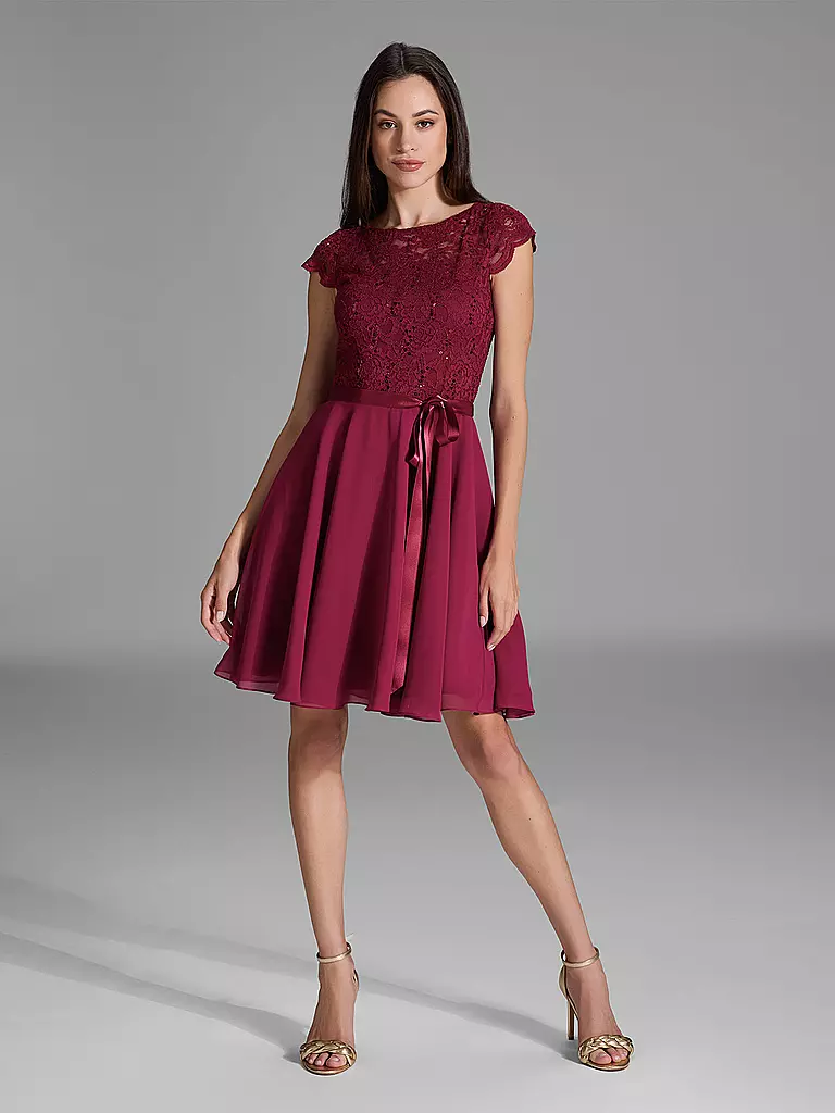 SWING | Robe de cocktail | dunkelrot