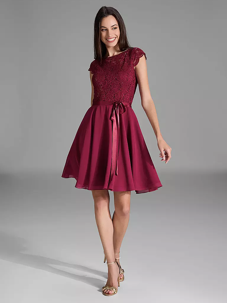 SWING | Robe de cocktail | dunkelrot