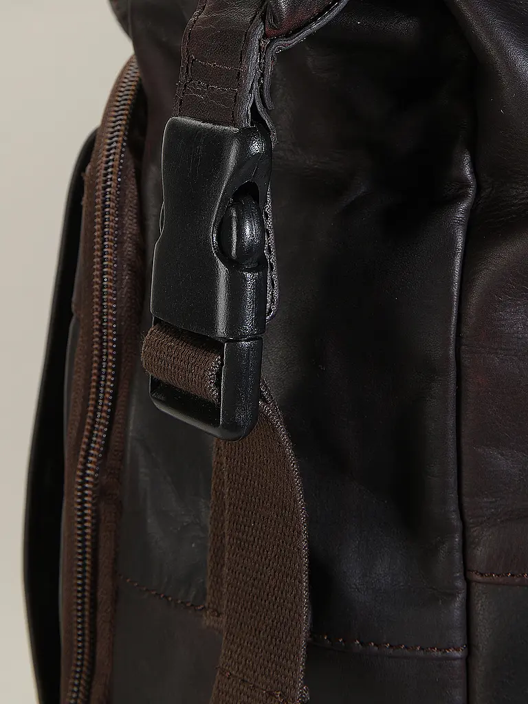 THE CHESTERFIELD BRAND | Sac à dos pour ordinateur portable REMO 16 pouces | Marron