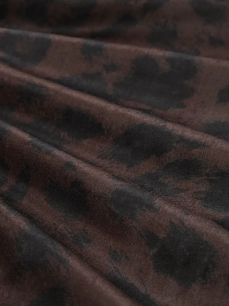 TOM TAILOR | Midirock
Produktname: Midirock
Marke: TOM TAILOR
Farbe: braun
Kategorien: Mode,Damen

Material: Viskose ,Polyester / Polyamid
Musterung: Animal,Allover
Stil: Casual | Marron