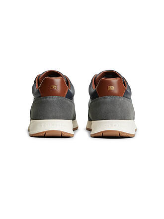 TOMMY HILFIGER | Chaussures à lacets
