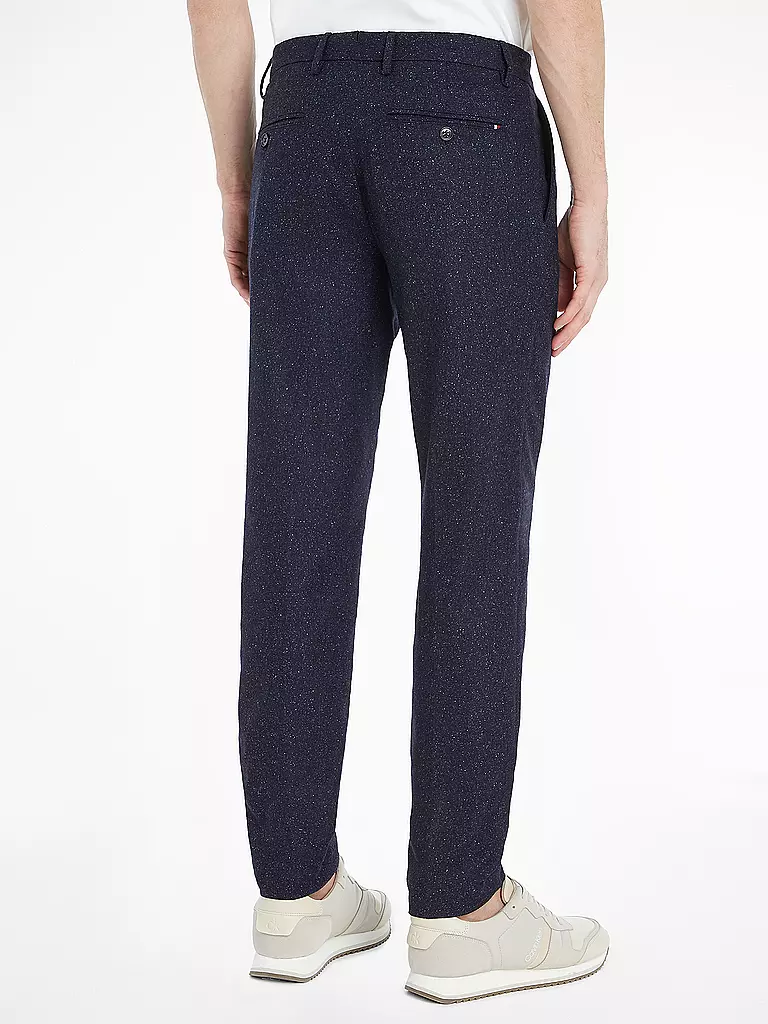 TOMMY HILFIGER | Chino Slim Tapered Fit HAMPTON | Bleu