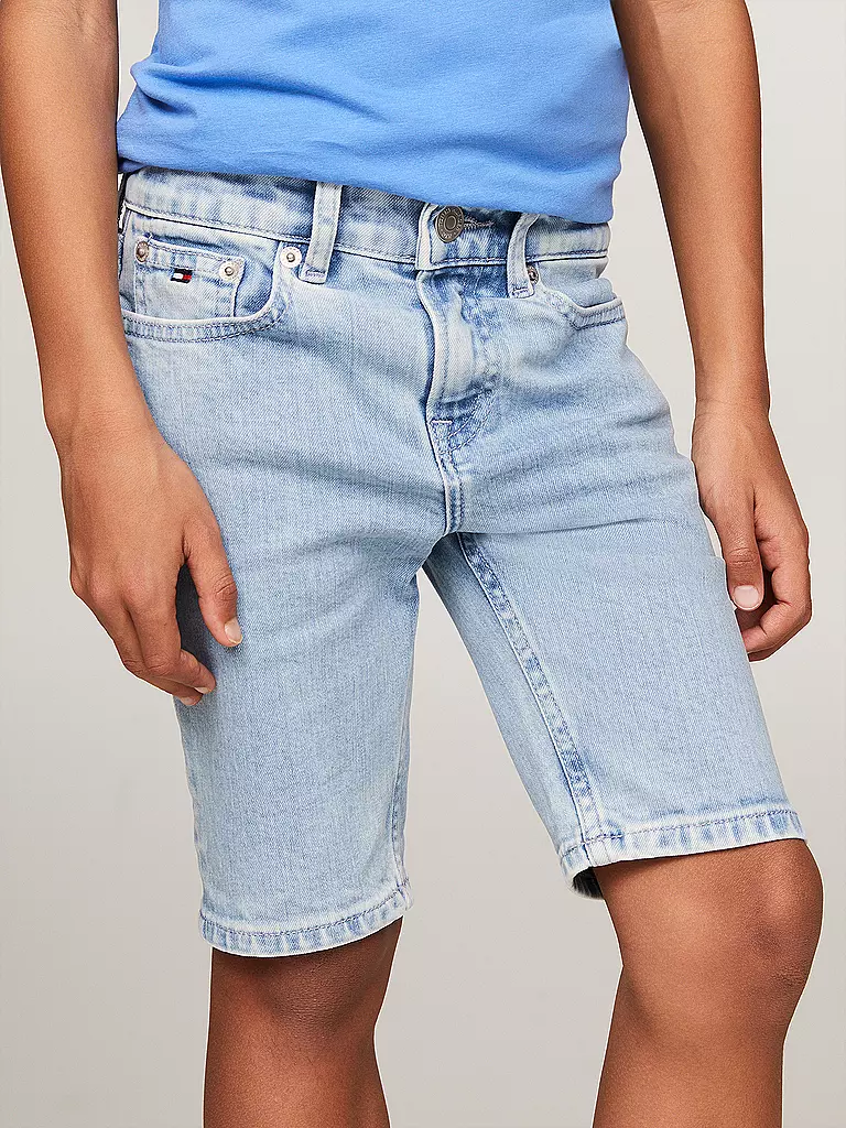 TOMMY HILFIGER | Jungen Jeansshorts  | Bleu clair