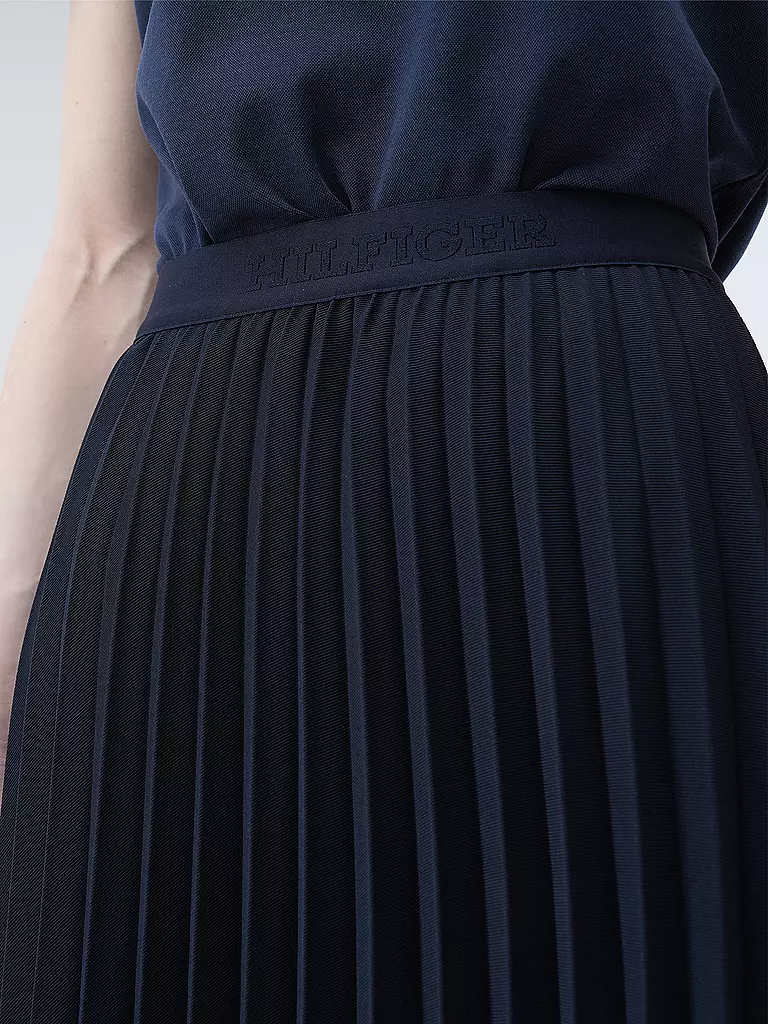 TOMMY HILFIGER | Plisseerock  | Bleu foncé