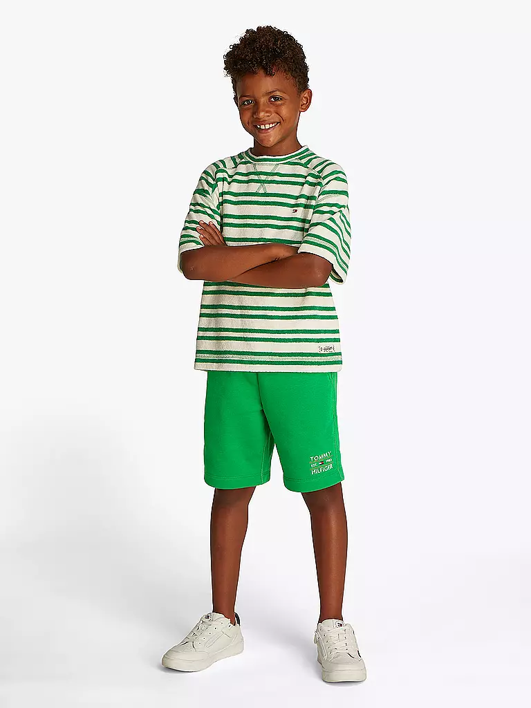 TOMMY HILFIGER | Sweatshorts garçon | grün