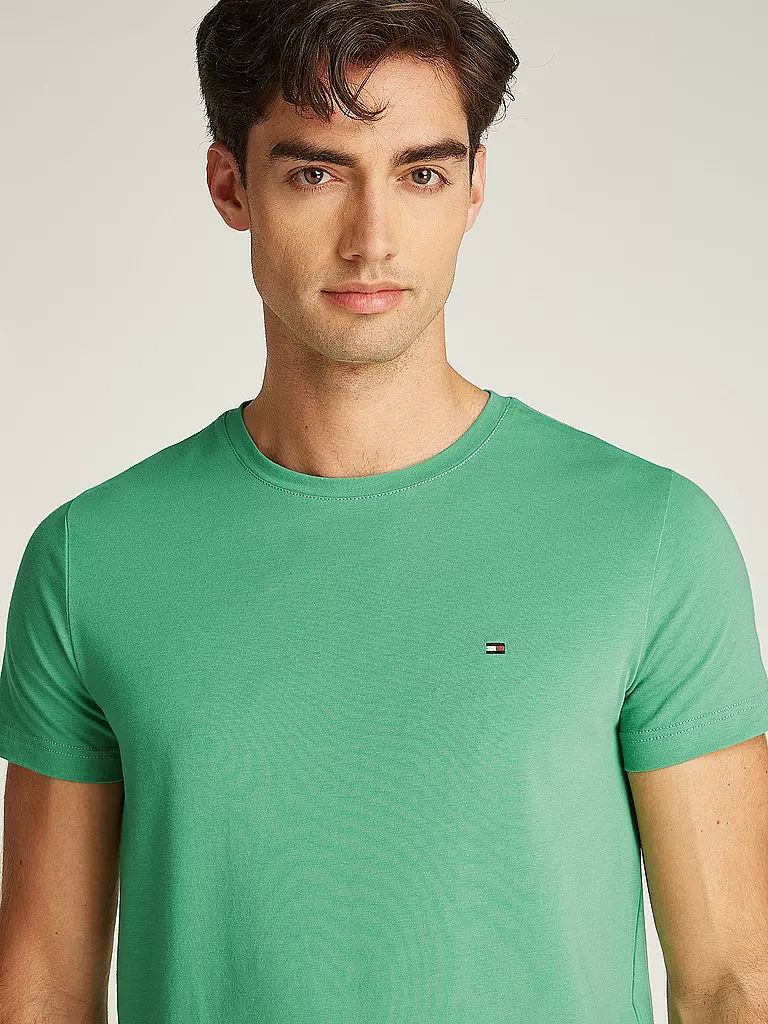 TOMMY HILFIGER | T-shirt Coupe Slim | grün