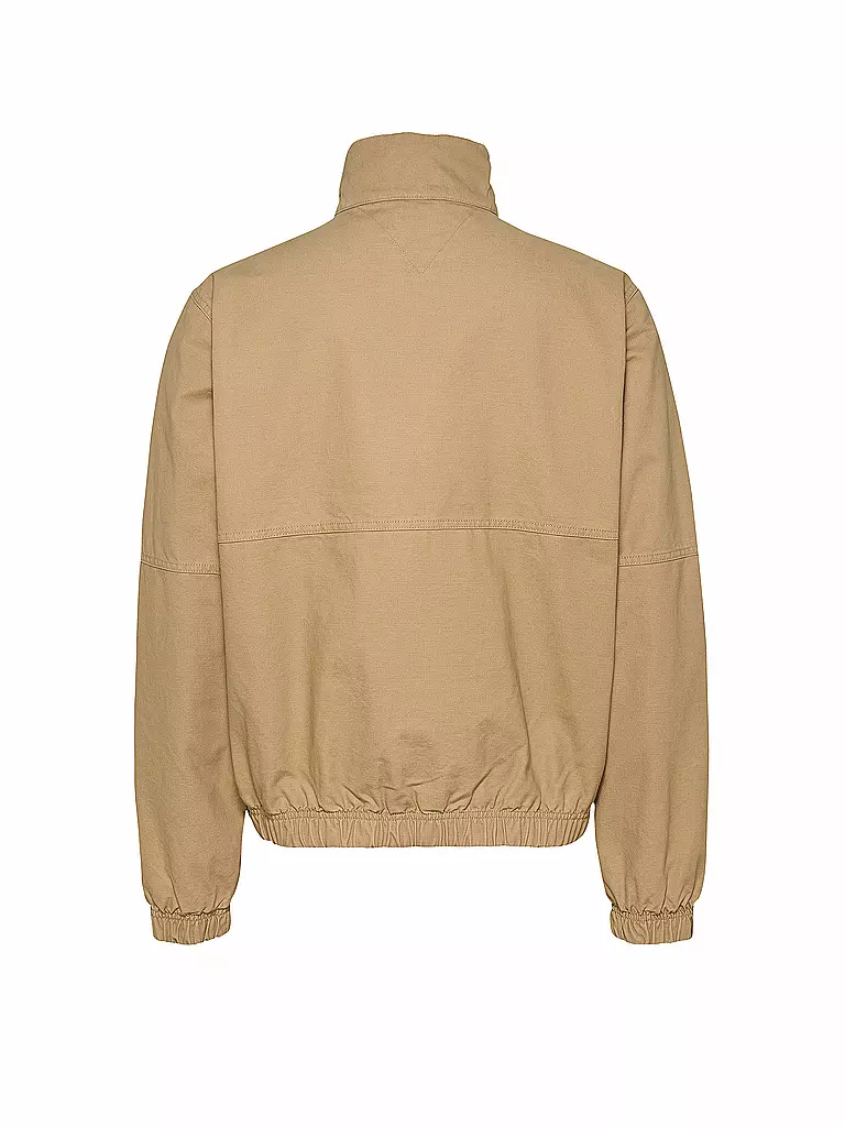 TOMMY JEANS | Blouson

Produktname: Blouson
Marke: TOMMY JEANS
Farbe: beige
Kategorien: Mode, Herren

Ärmellänge: Langarm
Material: Baumwolle
Kragenform: Stehkragen
Musterung: Unifarben
Passform (Oberbekleidung): Regular
Stil: Young Fashion
Details: Eingrifftaschen, | 