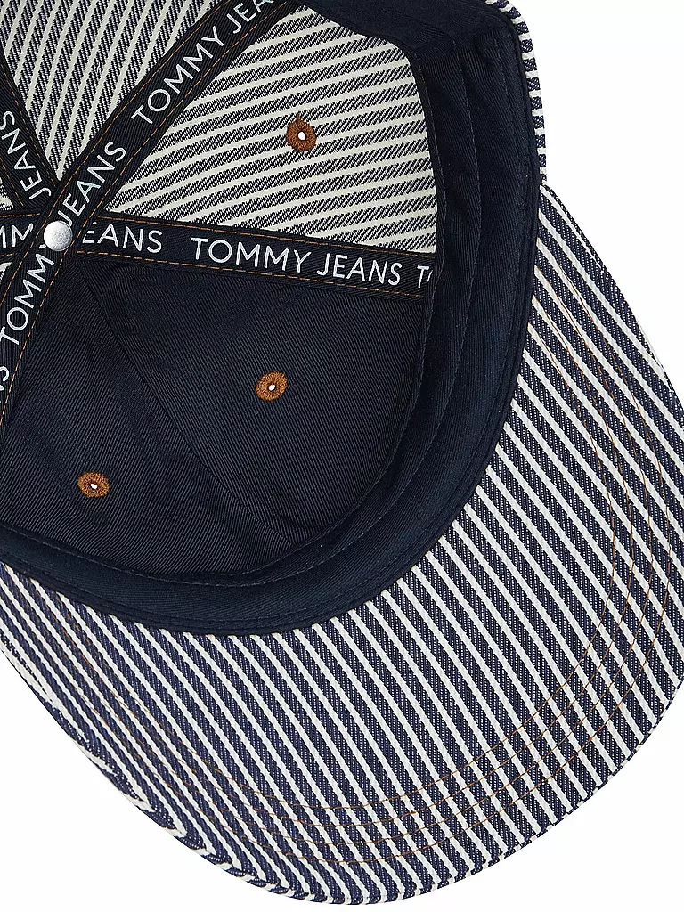 TOMMY JEANS | Casquette
Marque : TOMMY JEANS
Couleur : bleu foncé
Catégories : Mode, Homme

Matière : Polyester / Polyamide
Motif : Rayures
Style : Young Fashion
Détails : Logo | Bleu foncé