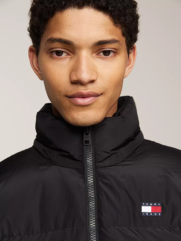 TOMMY JEANS | Doudoune matelassée ALASKA | schwarz