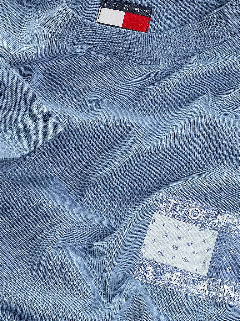 TOMMY JEANS | Nom du produit: T-Shirt
Marque: TOMMY JEANS
Couleur: bleu clair
Catégories: Mode, Homme

Longueur des manches: Manches courtes
Encolure: Col rond
Matière: Jersey, Coton
Motif: Logo
Coupe (vêtement d'extérieur): Regular
Style: Young Fashion | 