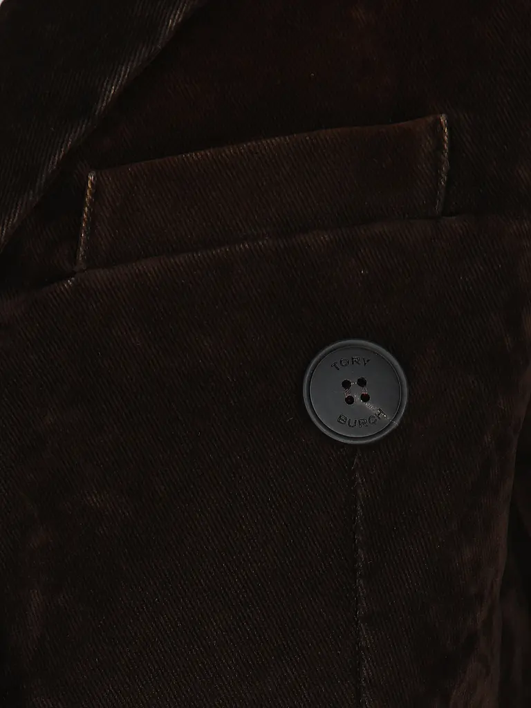 TORY BURCH | Nom du produit : Veste en jean
Marque : TORY BURCH
Couleur : marron
Catégories : Mode,Femme

Longueur des manches : Manches longues
Matière : Denim,Coton
Type de col : Col à revers
Motif : Uni
Coupe (vêtements d’extérieur) : Standard
Style | Marron