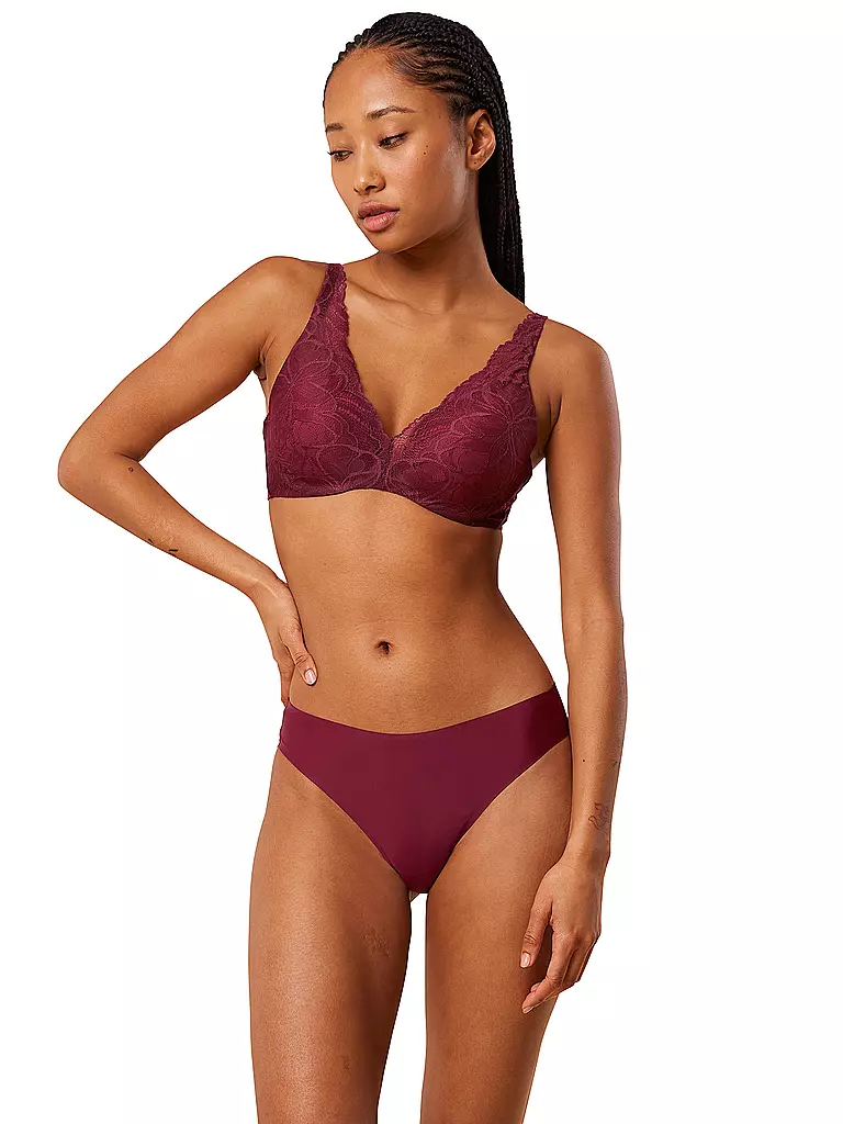 TRIUMPH | Slip BODY MAKE-UP ILLUSION LACE woodrose | Rouge foncé
