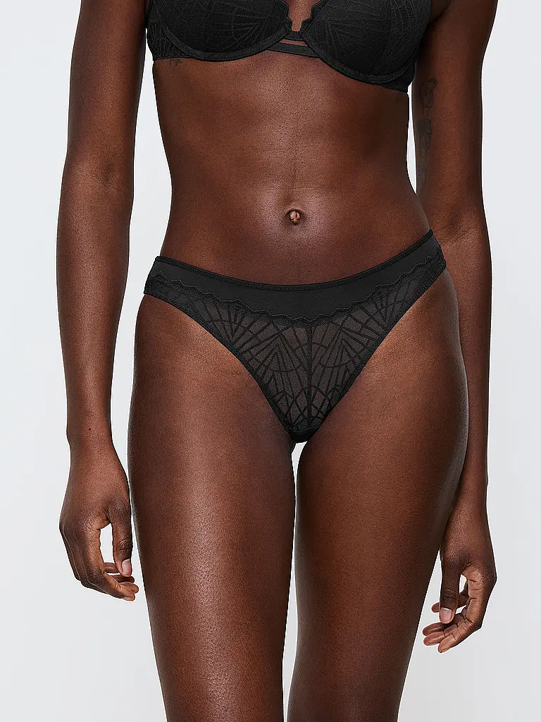 TRIUMPH | Slip THAT NIGHT IN VEGAS noir | 