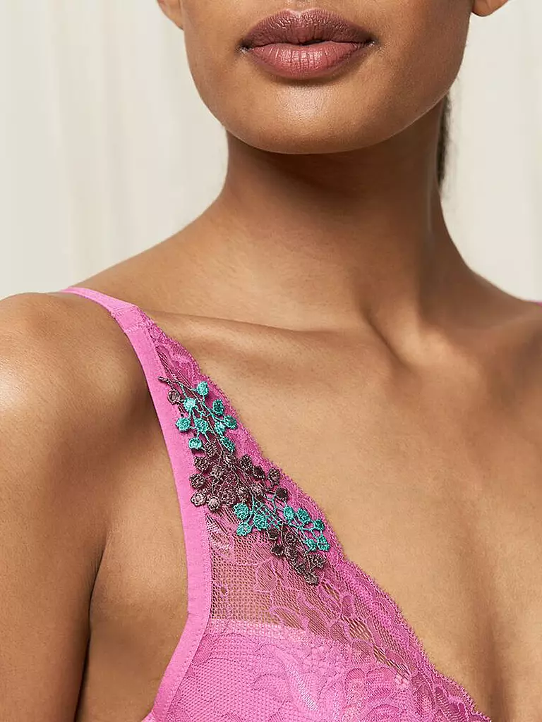 TRIUMPH | Soutien-gorge à armatures AMOURETTE CHARM SUMMER | 