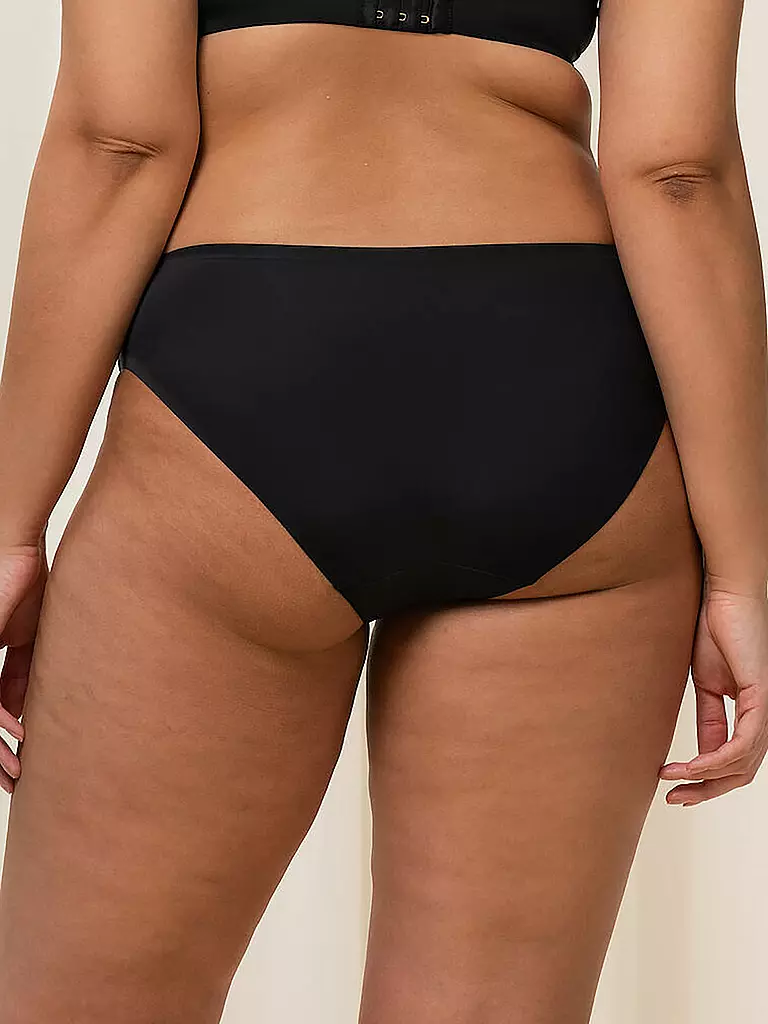 TRIUMPH | Tai-Slip "Body Make-Up Essentials" (Noir) | 