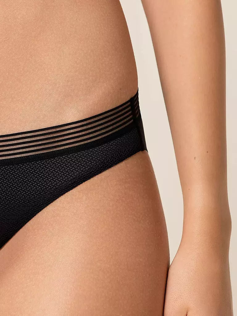 TRIUMPH | Tai-Slip "Infinite Sensation" (Noir) | 