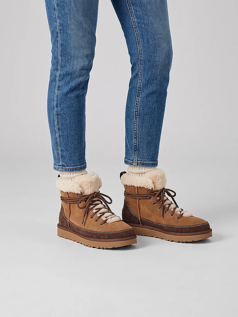 UGG Boots CLASSIC HERITAGE LACE UP camel - vue 3