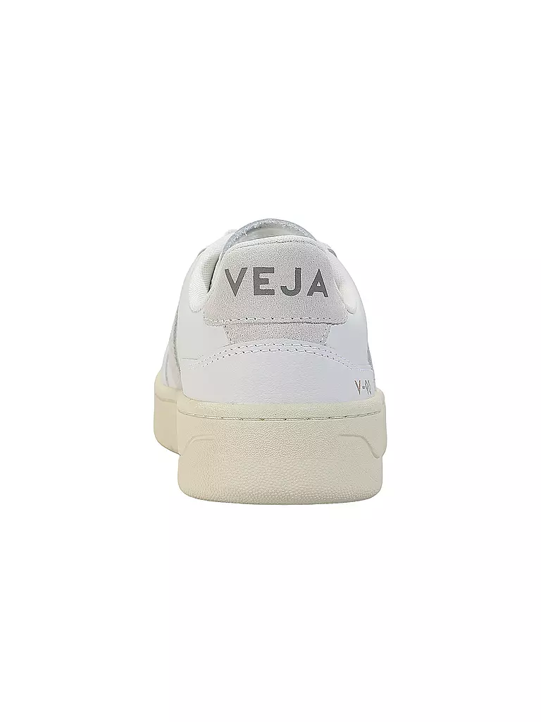 VEJA | Sneaker V90 | 