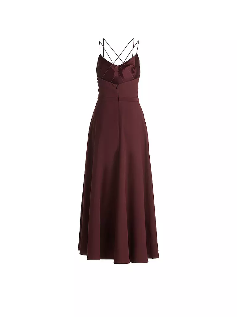 VERA MONT | Abendkleid
Marque : VERA MONT
Couleur : beere
Catégories : Mode, Femme

Longueur des manches : Bretelles spaghetti
Encolure : Col en V
Matière : Polyester / Polyamide
Motif : Uni
Coupe (vêtements d'extérieur) : Slim
Style et occasion : Occasion
Détai | 